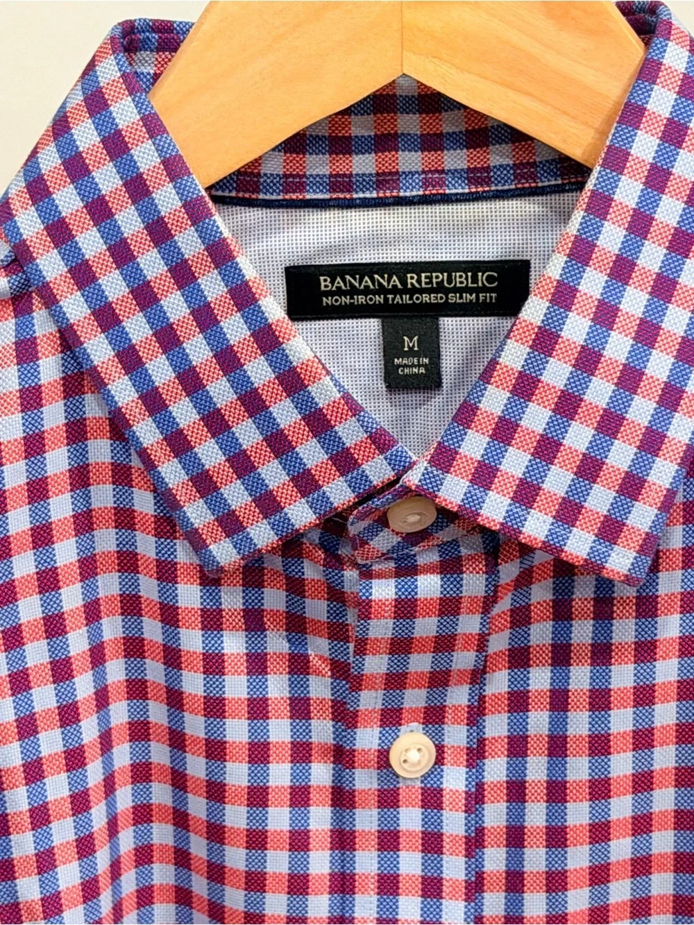 Banana Republic Men's Pink and Blue Gingham Button-Down Shirt
